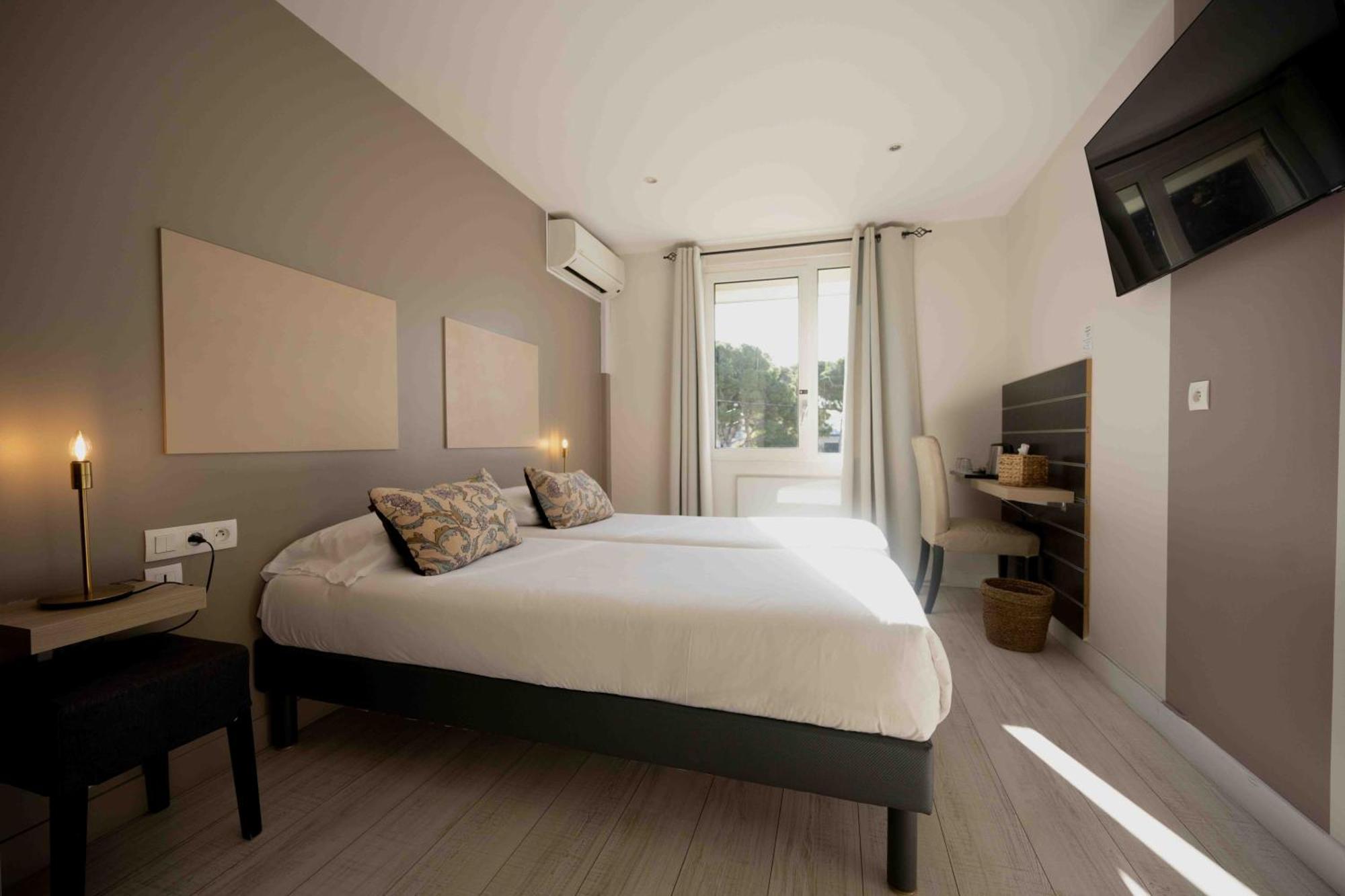 Hotel Restaurant La Tuiliere 3*